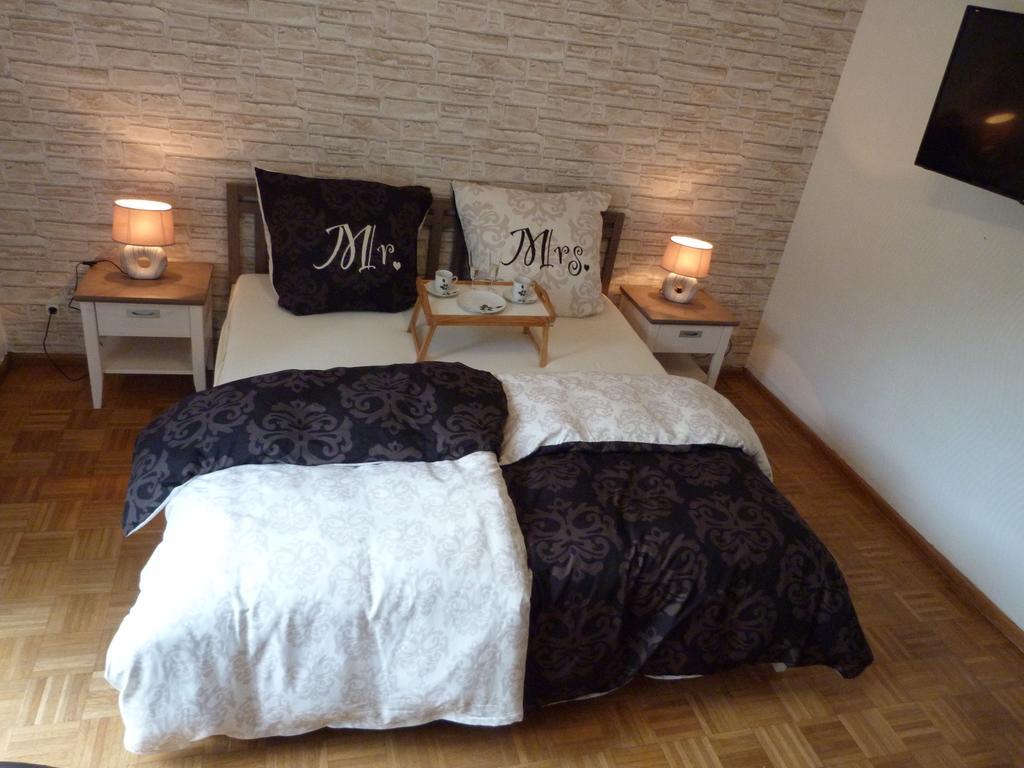5x Fuchs-Dobry Balkon-Apartments 40qm-65qm Oberhausen  Zimmer foto